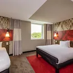 Ibis Expo Hotel 3*