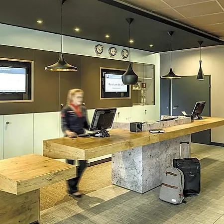 Ibis Expo Отель 3*