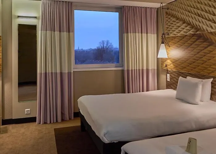 호텔 이비스 엑스포 3*