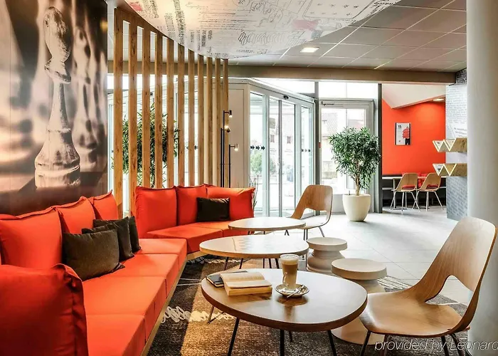 Ibis Expo Hotel