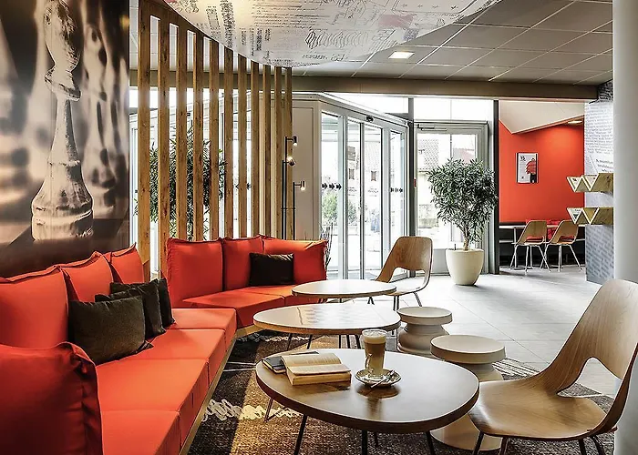 Hotel Ibis Expo Berna