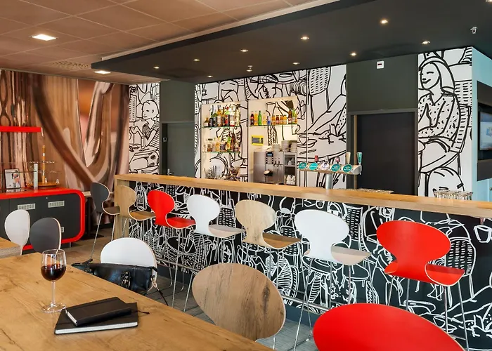 Hotel Ibis Expo Berna