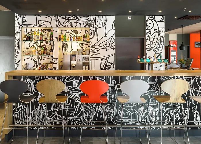 Hotel Ibis Expo Berna