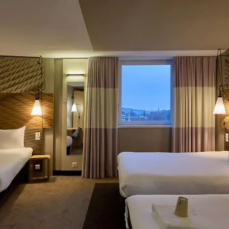 Hotel Ibis Expo Berno