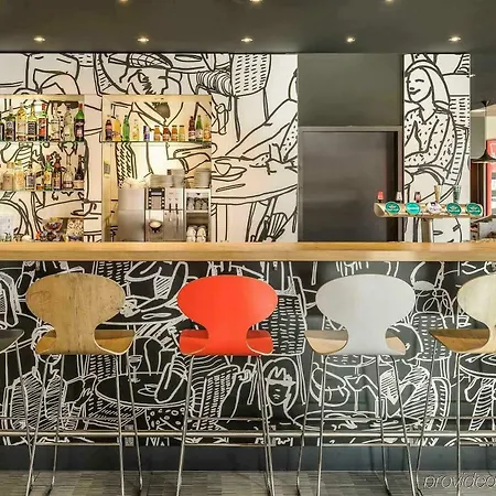 Hotel Ibis Expo Berno